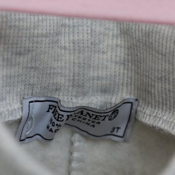 Toddler Girl 2 piece set - Picture 7 of 8